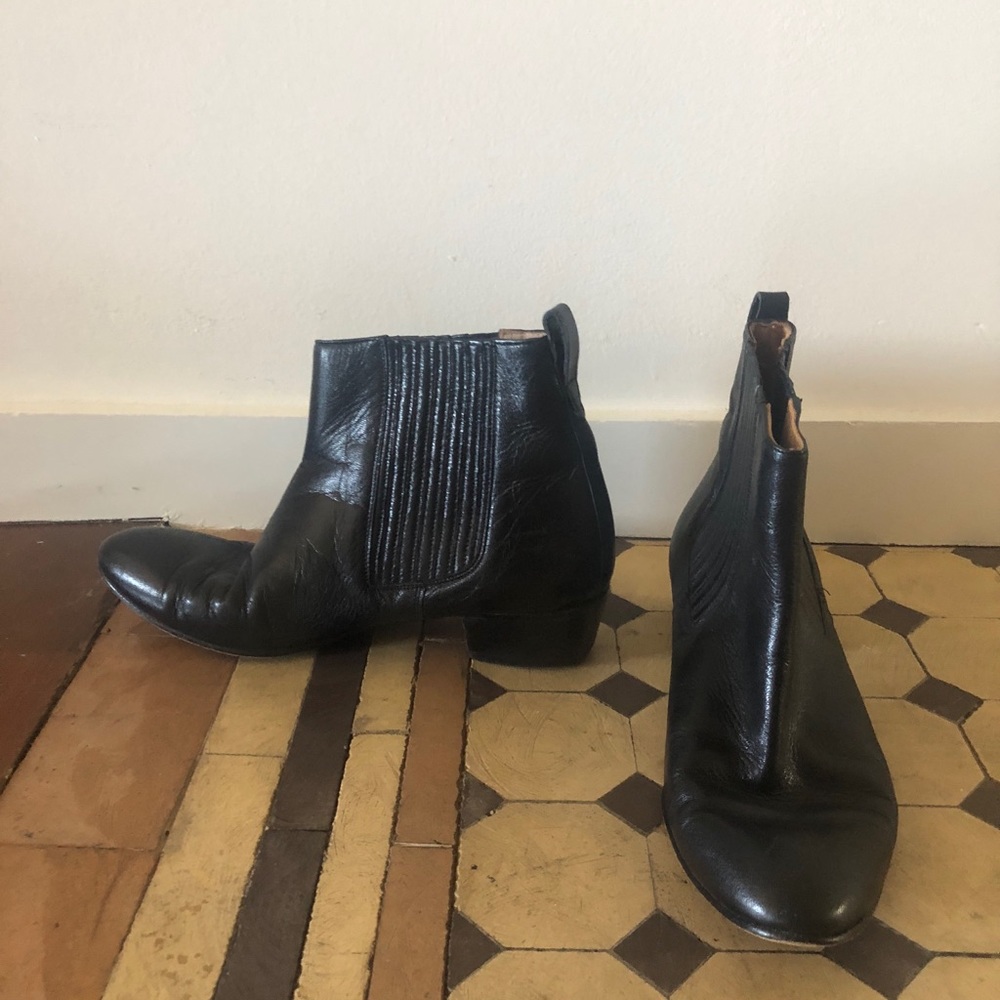 SAINT LAURENT BOOTS